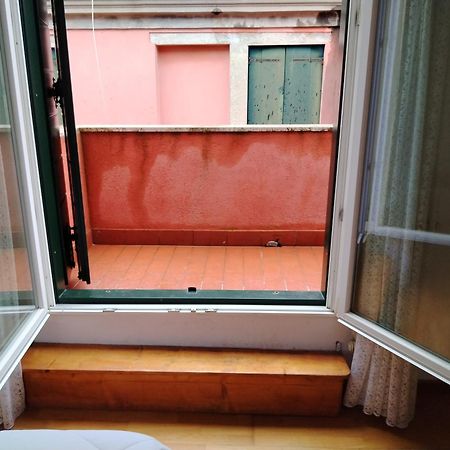 Casa Mia Apartment เวนิส ภายนอก รูปภาพ